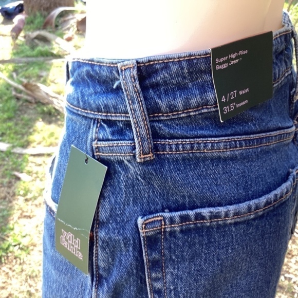 NWT Wild Fable Super High Rise Distressed Baggy Slouchy Relaxed Jeans - Picture 8 of 9